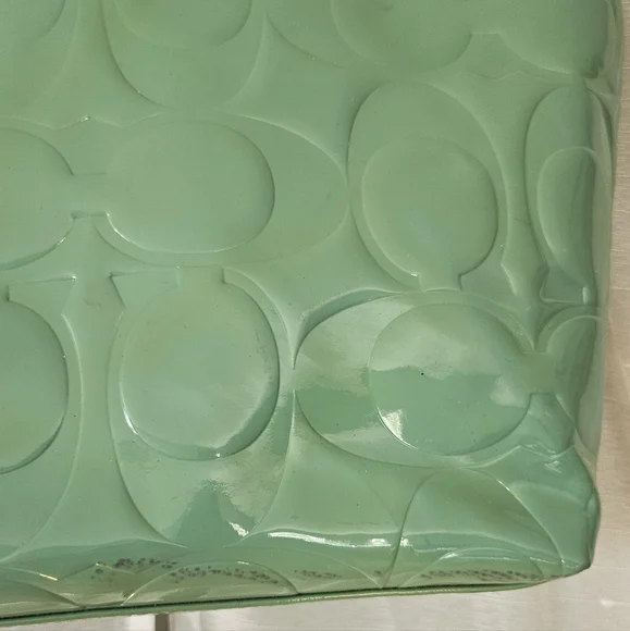 COACH Peyton Embossed Signature Patent Leather Satchel Carryall Tote - Picture 3 of 13